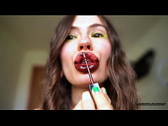 Play MP4 - Rebel gentle kiss 2