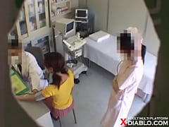 Play MP4 - レディースクリニック検診隠し撮り No&period;3 便秘で来院の25歳OLさゆりさん