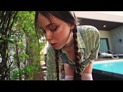 Play MP4 - Sexy Gardener Gets Fucked Hard in the Garden by the Boss