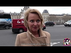 Play MP4 - 50yo blonde milf Cynthia having a hardcore gangbang