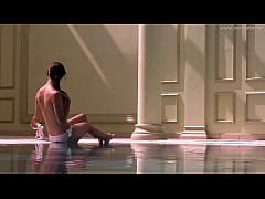 Play MP4 - Irina Russaka aka Stefanie Moon underwater swimming