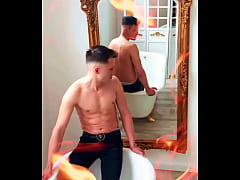 Play MP4 - - &num;177