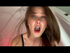 Play MP4 - Making a video with the neighbor while the husband works&period;