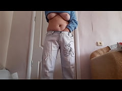 Play MP4 - Milf teacher secretly jerks off clit at university