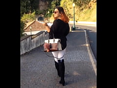 Play MP4 - Omg olha o bumbum da Mia Amaral