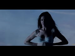 Play MP4 - Anne Hathaway - One Day &lpar;2011&rpar;