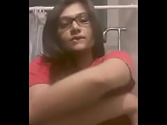 Play MP4 - La Mande Al Ba&ntilde;o  A Quitarse La Camisa