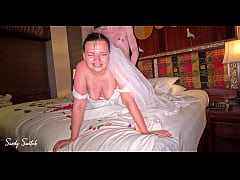 Play MP4 - Sex with the bride at a real wedding&colon; fuck me tender&comma; fuck me sweet