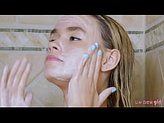 Play MP4 - Cute blonde takes sexy shower