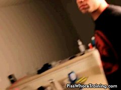 Play MP4 - Brunette slut drinking her master's pee