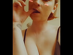 Play MP4 - Je mange qui pour le go&ucirc;ter &quest;