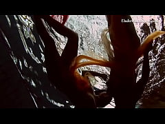 Play MP4 - Horniest hottest lesbian babes in the pool