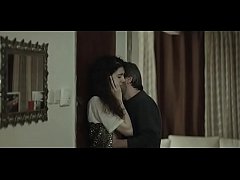 Play MP4 - Cemre Ebuzziya Sevi&scedil;me Sahnesi - Bulant&inodot; 2015