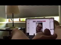 Play MP4 - Bitchbooty