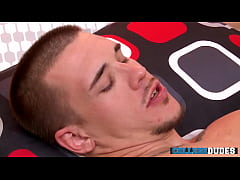 Play MP4 - Adam Bryant And Patrick Ridge