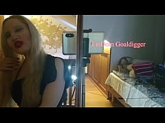 Play MP4 - Weak before me