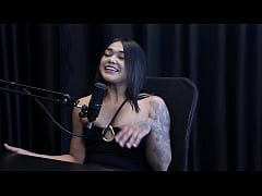 Play MP4 - Por ser da &aacute;rea fitness&comma; teve bastante solicita&ccedil;&otilde;es para criar conte&uacute;dos porn&ocirc;&comma; solicitou dinheiro para m&atilde;e e a informou do que faz - Jordanna Gomes &lpar;Japa Joh&rpar; &lpar;WATCH ON&colon; SHEER&sol;RED&rpar;