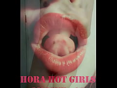 Play MP4 - Rica flaquita&comma; aporte de hora hot