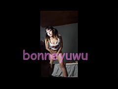 Play MP4 - Bonneyuwu - 18&colon;21 argentina puta se masturba en videollamda con el padrastro
