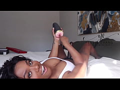 Play MP4 - Can I stretch you out like this&quest;