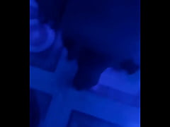 Play MP4 - Grabando por dinero