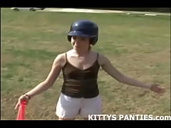 Play MP4 - I had my best friend over for a little slumber party