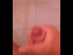 Play MP4 - Verguita tirando leche