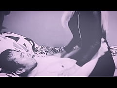 Play MP4 - Meti&eacute;ndole la verga a su culo en alojamiento a crossdresser