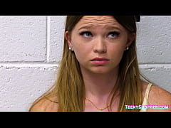 Play MP4 - Nice booty Mazy Myers fucked by dirty cop Mike Mancini