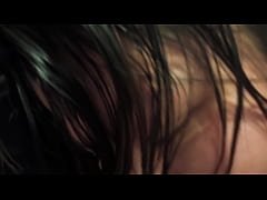 Play MP4 - Madre Soltera se enfada porque no le di su leche caliente para que se lo trague&comma; es toda una Puta