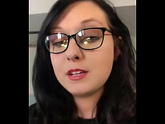 Play MP4 - Liz Vicious Message Video Check out Bigpapas Youtube Channel