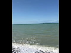 Play MP4 - On profite de la plage