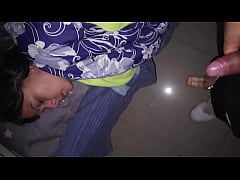 Play MP4 - MI MADRASTRA HECHADA EN MI CAMA