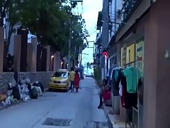 Play full 3GP - Down ladyboy lane