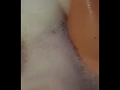 Play MP4 - Je vous retrouve tout les soirs apr&egrave;s 22h00 sur camcokine du lundi au jeudi