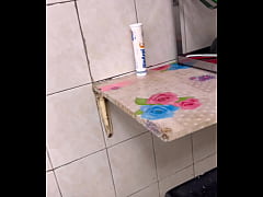 Play MP4 - Peguei minha meia- irm&atilde; de 18 anos se tocando dentro do nosso quarto &excl; N&atilde;o guentei e falei se ela n&atilde;o gozasse comigo eu iria contar pro marido da madrasta &excl;