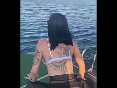 Play MP4 - Tatuada dan&ccedil;ando de biquini branco