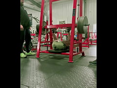 Play MP4 - Anything over 500&num; requires 2 spotters&excl;&excl; Anything that makes my legs quiver like this and I&rsquo;m fuckin down Have an &period;&period;&period;
