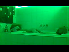 Play MP4 - cj in the bath