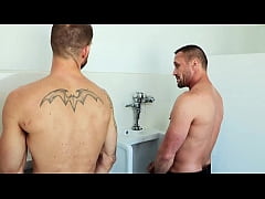 Play MP4 - TRAILERTRASHBOYS Trenton Ducati Raw Bred After Blowjob