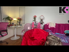 Play MP4 - Roommate Revenge Belly Expansion&colon; Blondes Look Better Bloated