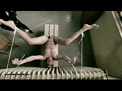 Play MP4 - Dominatrix Mistress April - exercise in the prison yard