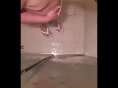 Play MP4 - Pablobra no solo em banheiro