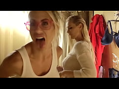 Play MP4 - Hot Blonde MILF Slut Cumming and Cumming&excl;