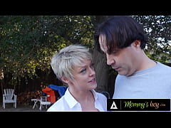 Play MP4 - MOMMY'S BOY - Stranger Lets MILF Dee Williams Wildly Ride His Big Cock In Exchange For A Ride Home