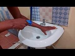 Play MP4 - 70 Inch Samsung Porn TV Shocks Pornstar