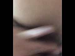 Play MP4 - Me muestra su cuerpo