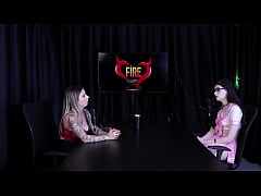 Play MP4 - Come&ccedil;ou com packs de p&eacute;s&comma; sente a liberdade de n&atilde;o ser um CLT&comma; existe preconceito de todos os lados&comma; e no cosplay&period;&period;&period; - Yumi Trap &lpar;WATCH ON&colon; SHEER&sol;RED&rpar;