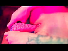 Play MP4 - Barefoot Stuck in Glue & Masturbation