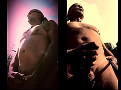 Play MP4 - Duelling Dicks